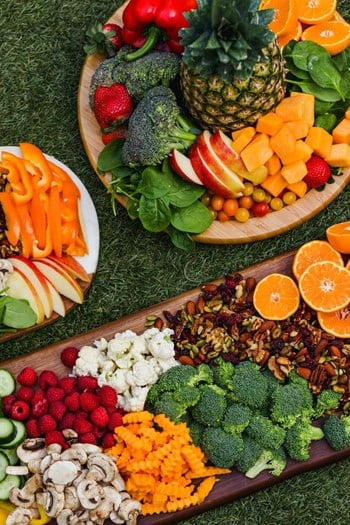 Food, vitamins and minerals