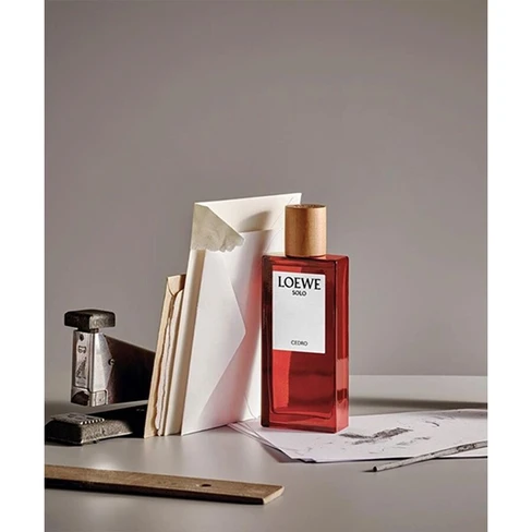 LOEWE SOLO CEDRO オードトワレ 75ml（ほぼ未使用・箱付き） LOEWE SOLO CEDRO オードトワレ 75ml（ほぼ未使用・箱付き）