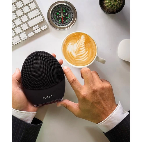 Foreo Luna™ 3 Facial Cleansing Massager Device for Men Foreo Luna™ 3 Facial Cleansing Massager Device for Men