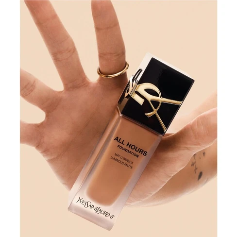 Yves Saint Laurent All Hours Luminous Matte Foundation SweetCare Brasil