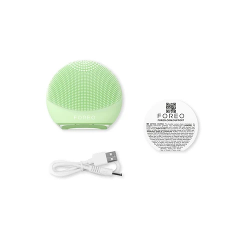 LUNA 4 go Facial Cleansing Device - Foreo | Buy at Sweetcare
