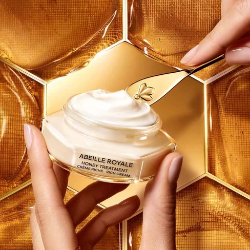 Guerlain Abeille Royale Crema rica de tratamiento con miel