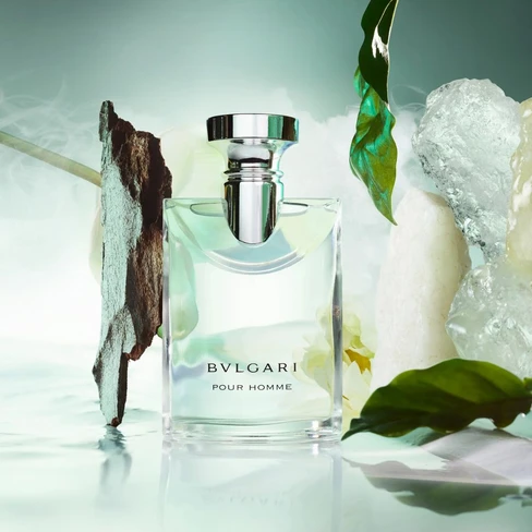 BVLGARI pour HOMME 男性用
ブルガリ プールオム  100ml Amazon.com: Bvlgari Pour Homme by Bvlgari for Men 3.4 oz Eau