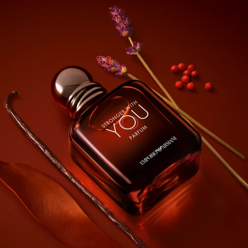 Giorgio Armani Emporio 阿玛尼香水stronger with You