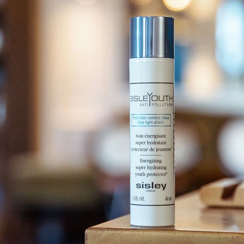 Sisle SisleYouth Anti-Pollution Energizing and Super Hydrating - Sisley | Buy ...
