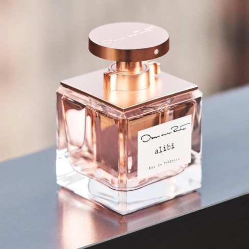 Alibi Eau de Toilette - Oscar de la Renta | Buy at Sweetcare