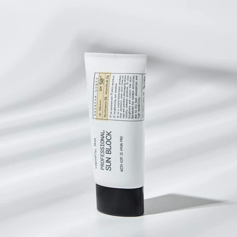 Logically, Skin Professional Sun Block Soothing Face Cream SPF50+ PA ...