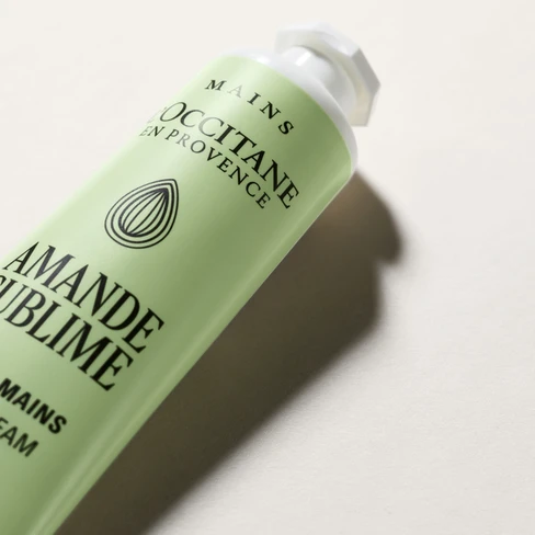 Amande Sublime Cream with Almond Oil Hand and Nail Care - L