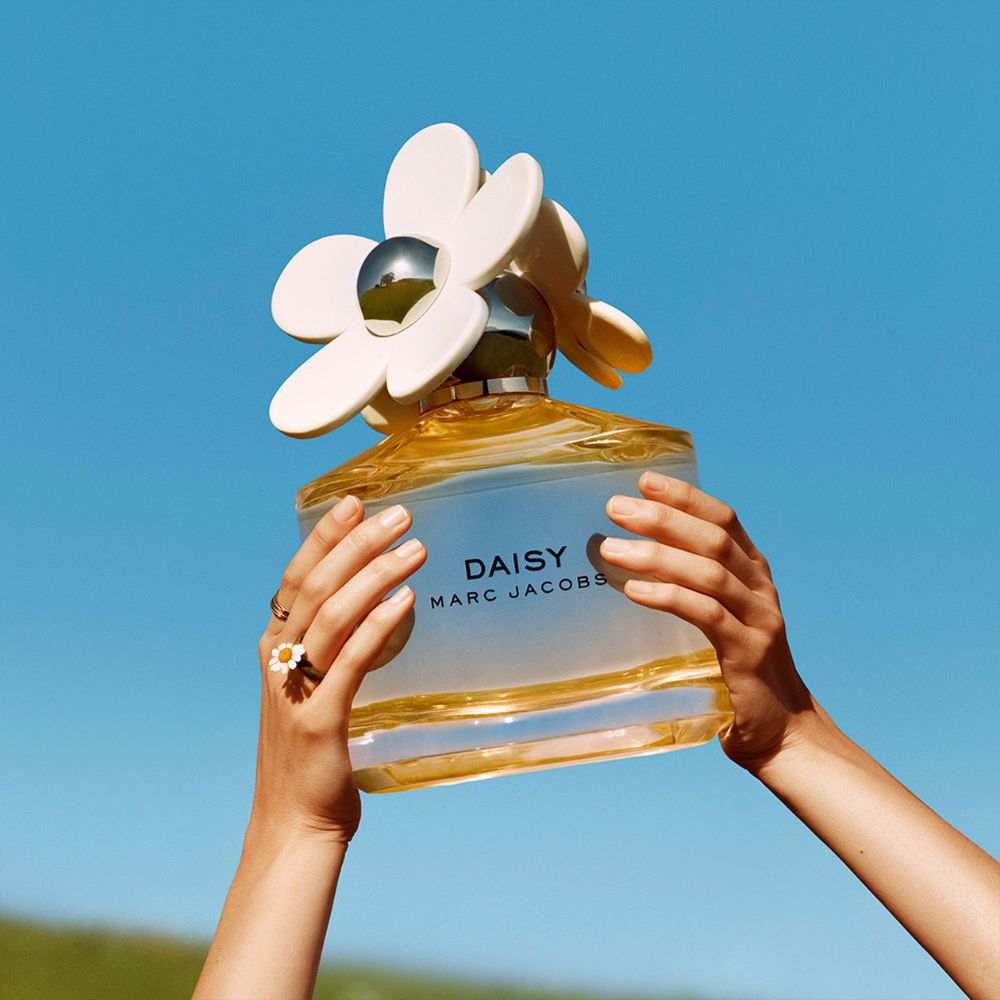 Daisy Eau de Toilette for Women - Marc Jacobs | Buy at Sweetcare